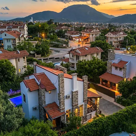 Deniz Villa